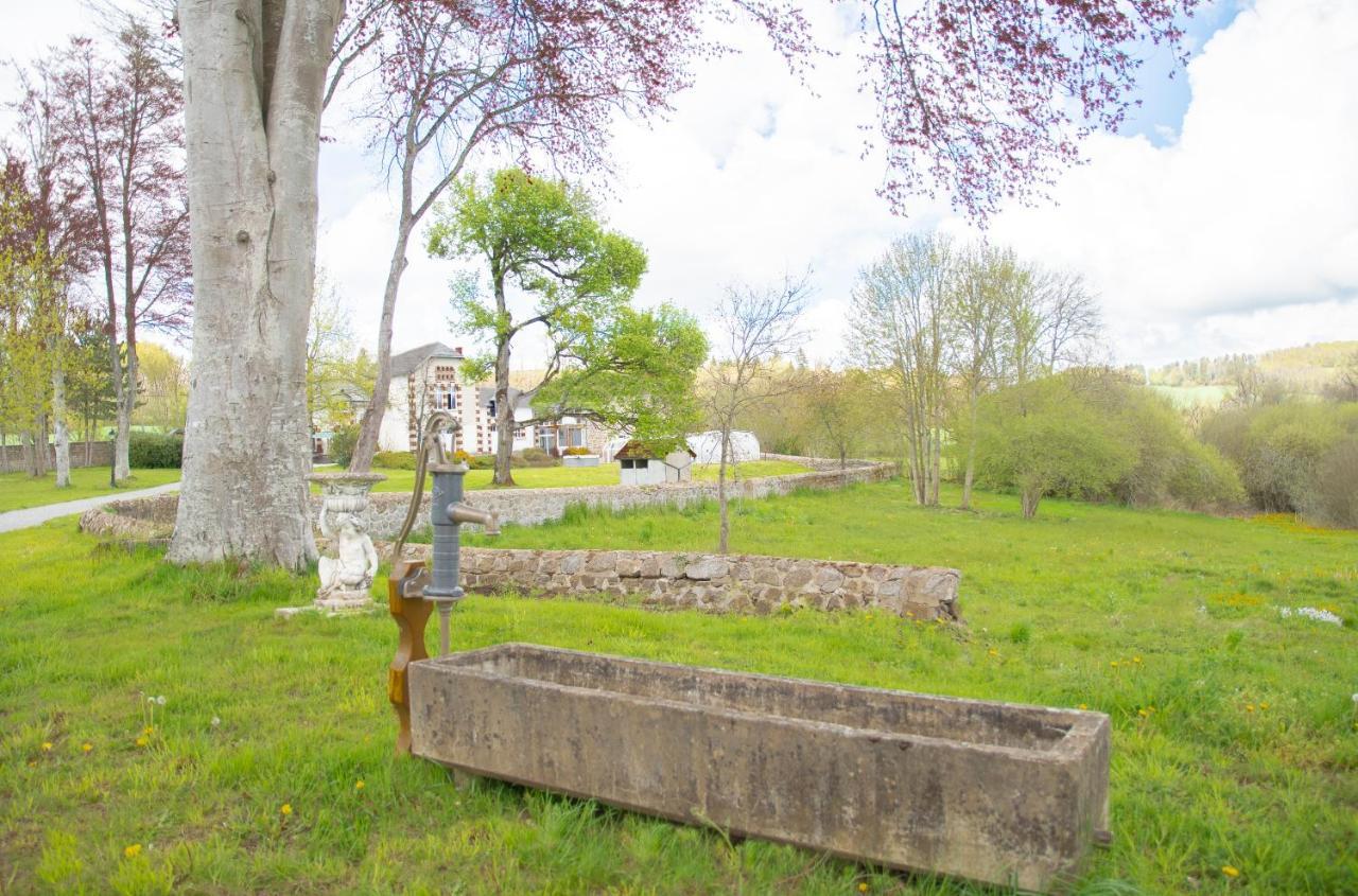 Chateau De Chazelpaud Saint-Bard Luaran gambar